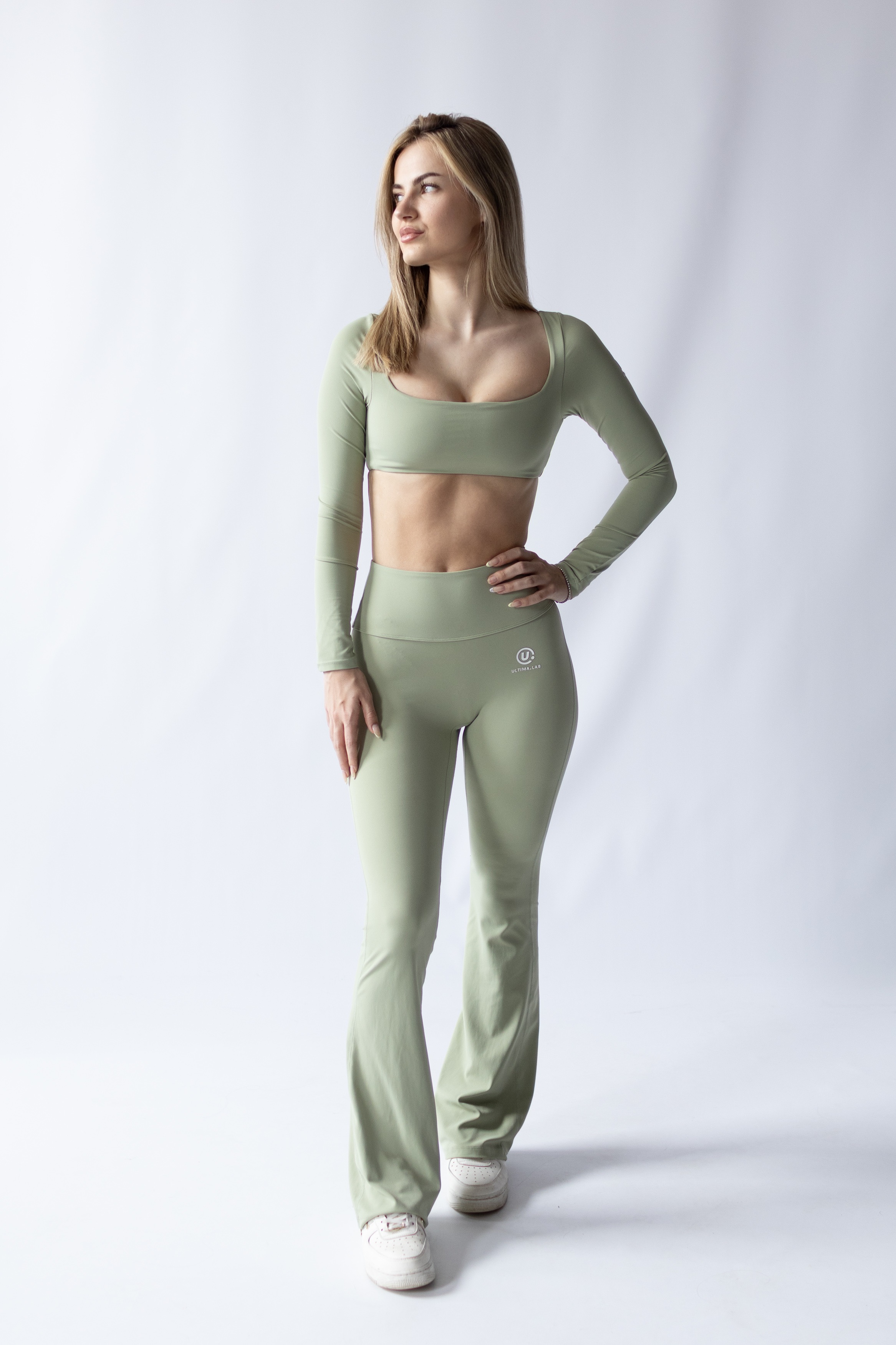 ULTIMA.LAB Sage Flare Leggings
