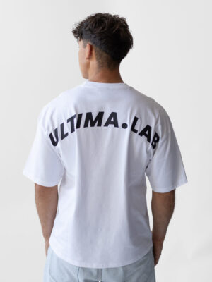 ULTIMA.LAB Oversize T-Shirt White - zadný pohľad Pánske biele oversize tričko ULTIMA.LAB - zadný pohľad